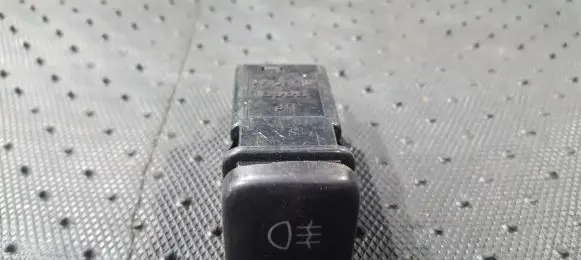 Fog light switch
