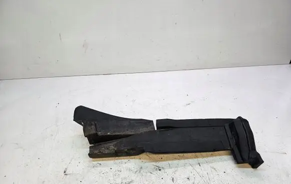 Audi Q3 8U Fender foam support/seal 8U0823721AOK