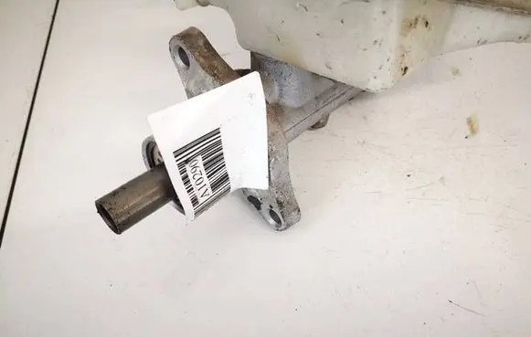 Mazda 3 I Master brake cylinder