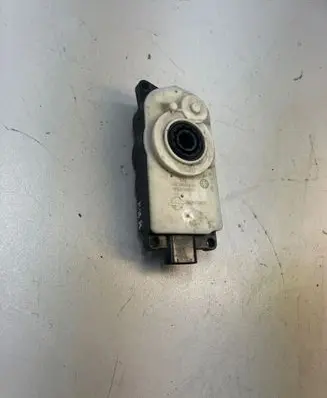 BMW X5 G05 Radiator active air flap actuator 9464869 19051P03710 5811R1000