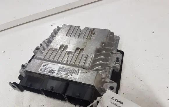 Peugeot 3008 I Engine control unit/module 9678686080 9666571380 S180075002