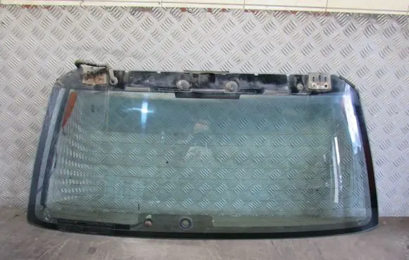Honda CR-V Opening tailgate glass 