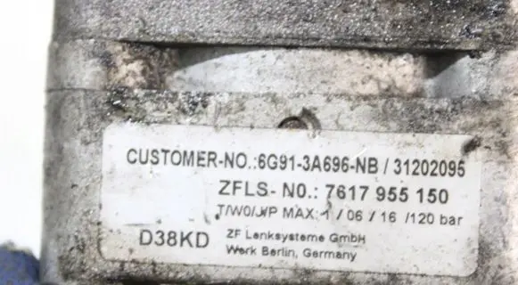 Volvo V70 Power steering pump
