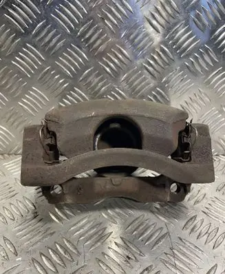 Nissan Qashqai Front brake caliper