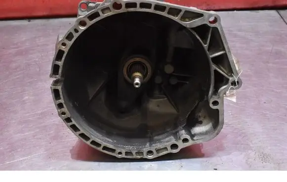 Manual 6 speed gearbox