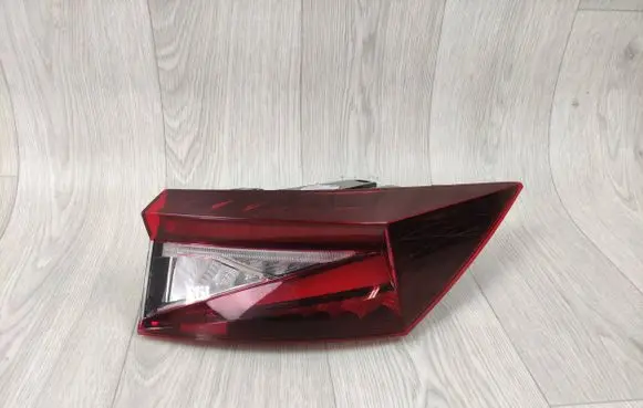 Skoda Enyaq iV Rear/tail lights 5LA945208 00004488 2SD0147850