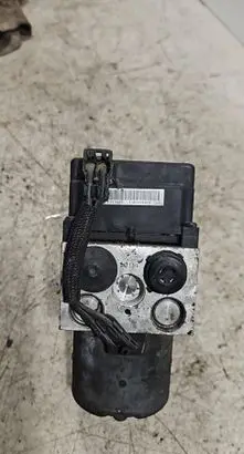 Toyota RAV 4 (XA20) ABS Pump 47660vk310 11000031300