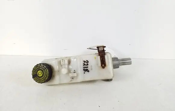 Toyota Auris 150 Master brake cylinder 47201-09300