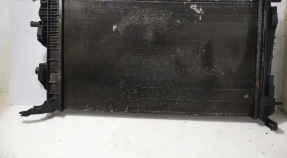 Renault Megane III Coolant radiator