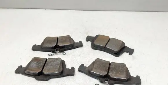 Volvo V50 Brake pads (rear) 