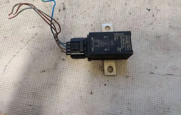 Ford Transit Other relay 6C1T10B728AA V23130C2021X010