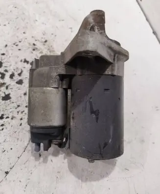 Peugeot 107 Starter motor 0001107439 20110518