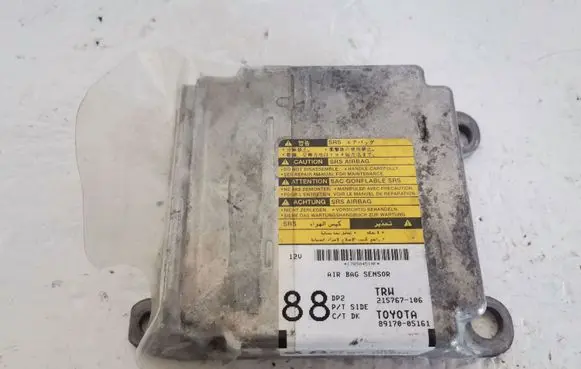 Toyota Avensis Verso Airbag control unit/module 215767106