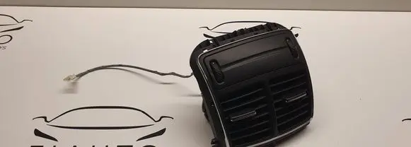 Mercedes-Benz CLS C219 Rear air vent grill 211830054