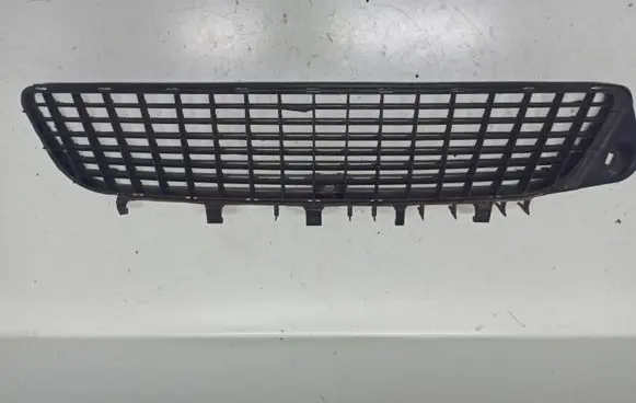 Opel Vectra C Front bumper lower grill