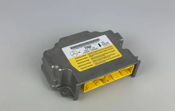 Mercedes-Benz A W169 Airbag control unit/module A1698206626