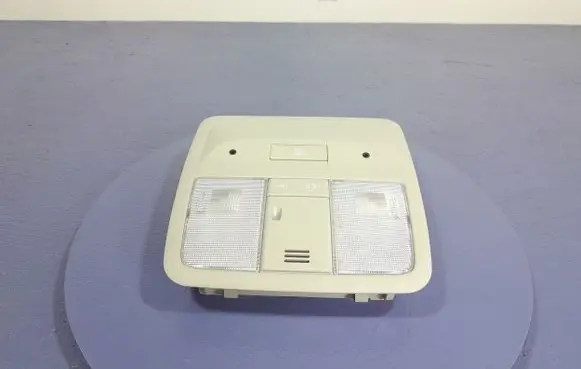 Toyota Auris E180 Boot/trunk interior light 81260-02590