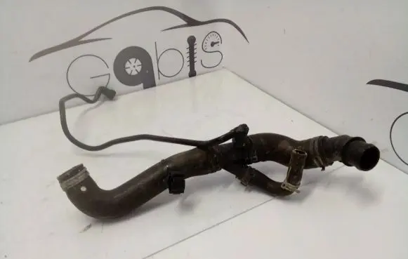 Land Rover Range Rover Sport L494 Engine coolant pipe/hose FPLA-8286-CA