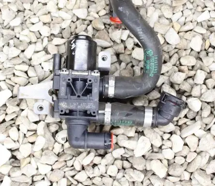 BMW 3 GT F34 Coolant heater control valve 8572508 1147412 7823888