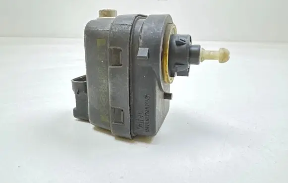 Renault Kangoo I Headlight level adjustment motor R8200259039