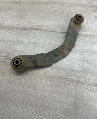 Jeep Compass Rear upper control arm/wishbone 05105271ACA