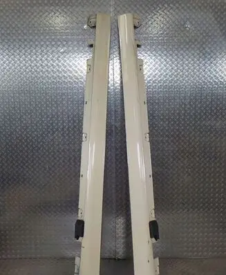 Sill/side skirt trim