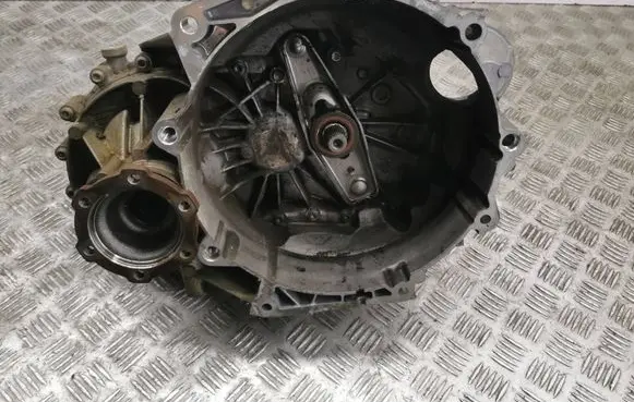 Manual 6 speed gearbox