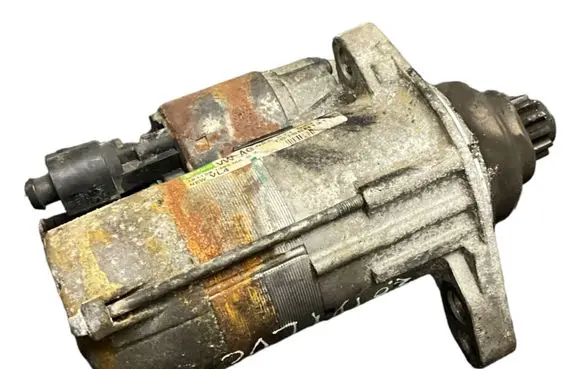 Volkswagen PASSAT B6 Starter motor 02Z911023P 1811091383