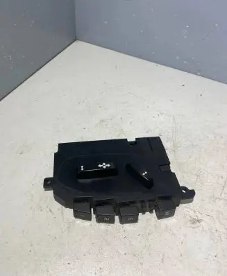 Volvo S80 Seat control module 30797729 08W373 19206