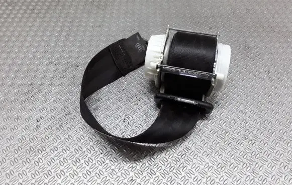 Audi A3 S3 A3 Sportback 8P Rear seatbelt