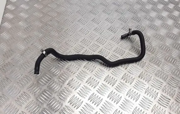 Mercedes-Benz E W211 Engine coolant pipe/hose