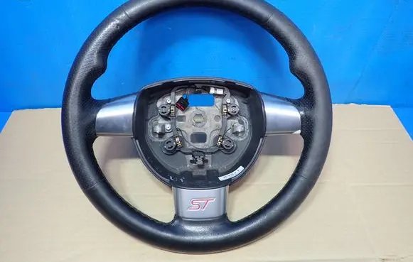 Ford Focus Steering wheel 6M5Y-3600-AE