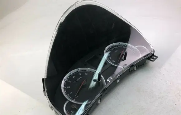 Suzuki Swift II Speedometer (instrument cluster) 3411068LG K3752