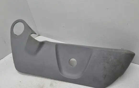 Volkswagen Transporter - Caravelle T5 Seat trim 7H5881318G