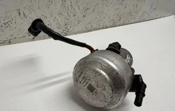 Skoda Karoq Vacuum pump 5Q0612181
