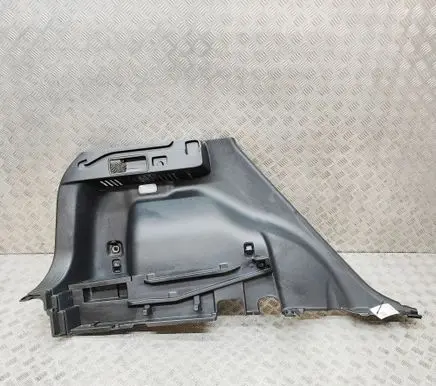 Trunk/boot side trim panel