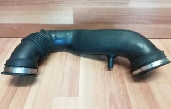 Renault Espace - Grand espace IV Turbo air intake inlet pipe/hose 8200357295