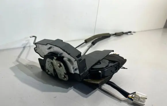 Mazda CX-7 Front door lock HEH14