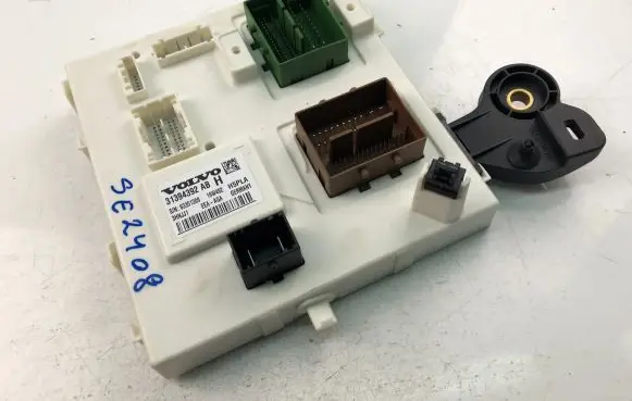 Volvo S90, V90 Central body control module 31394392AB