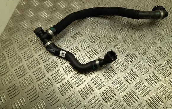BMW 5 G60 G61 Engine coolant pipe/hose 9845120