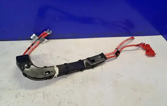 Positive cable (battery)