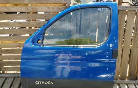 Citroen Berlingo Front door