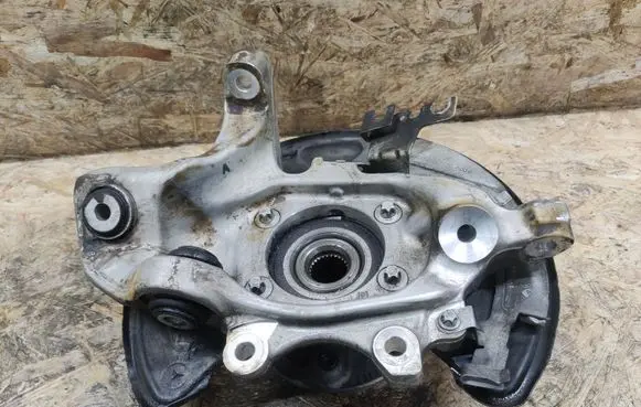 Mercedes-Benz C AMG W205 Rear wheel hub spindle/knuckle A2055467480