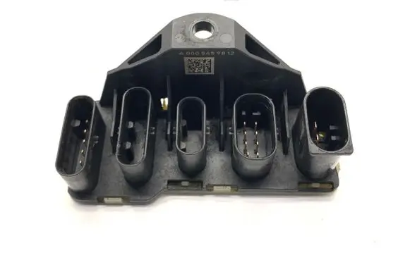Mercedes-Benz Sprinter W907 W910 Other exterior part A0005459812