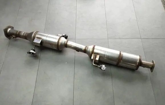 Volkswagen Amarok II Middle muffler/silencer MB3G5K224EE MB3G5F297AMA