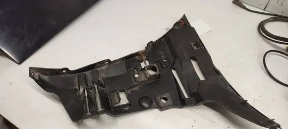 Volvo S60 Front bumper mounting bracket 09190303 2419