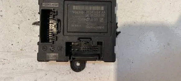 Volvo V70 Door control unit/module 31343464AA 10094058