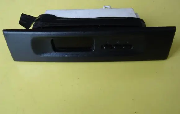 Suzuki Baleno EG Screen/display/small screen 8AD510