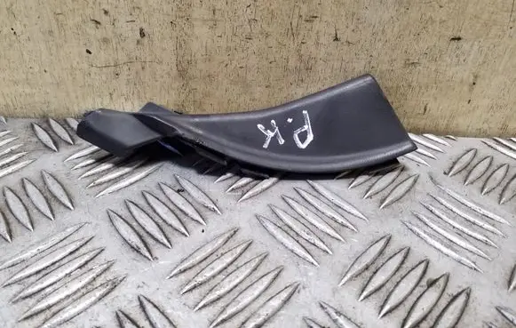 KIA Sorento Wiper trim 861532P000