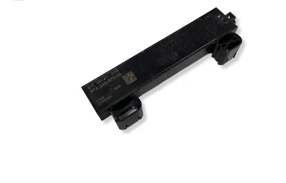 Volkswagen Golf VII Keyless system antenna 5FA224075